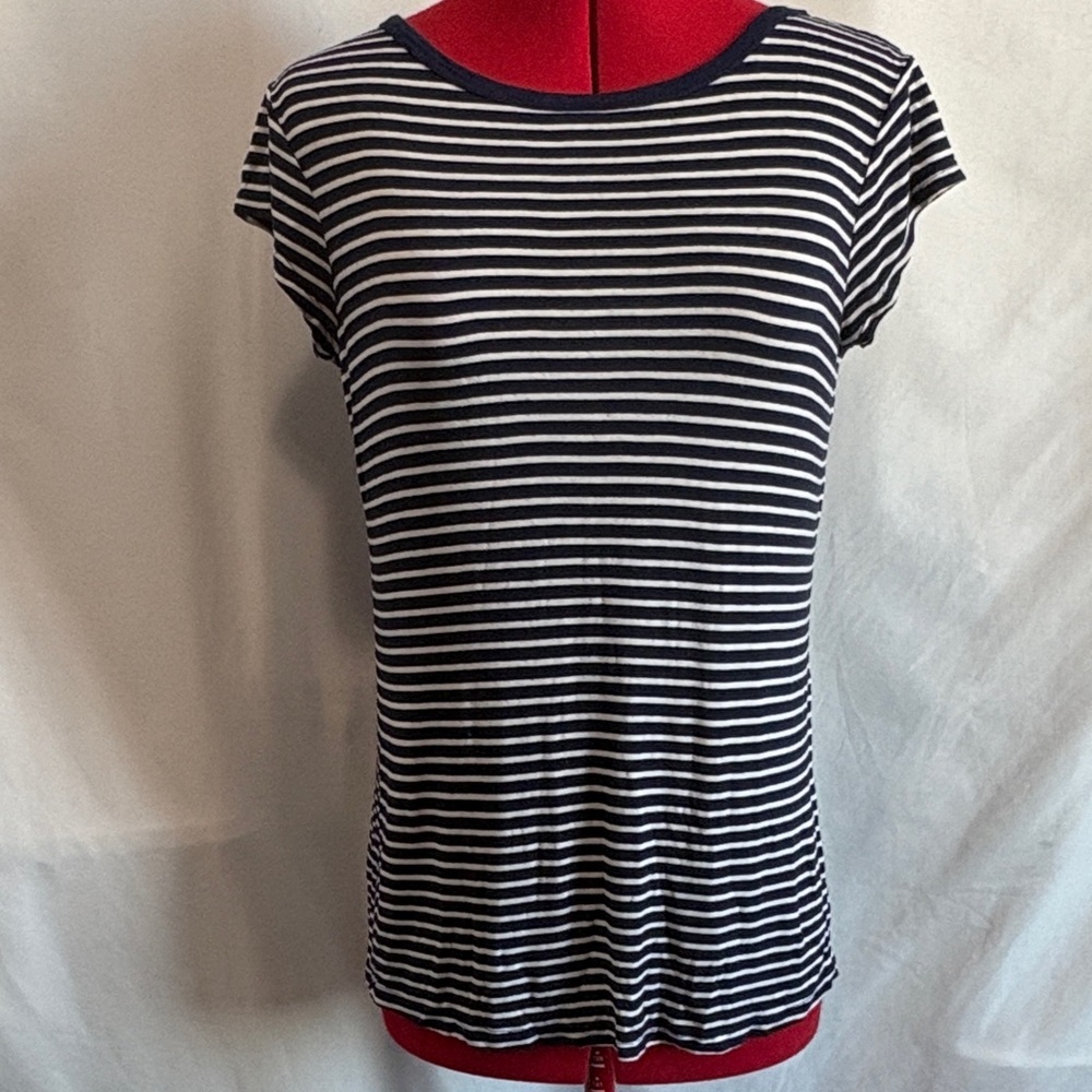 Cable & Gauge Navy and White Striped Short Sleeve Top SM390